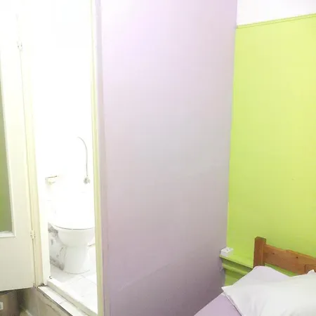 Sparti Hotel El Pireo